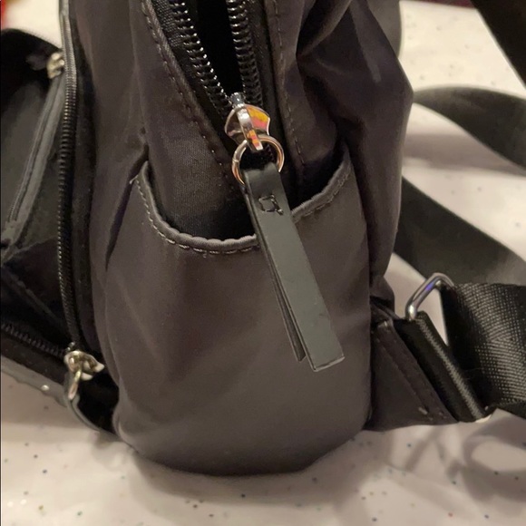 🛍Kenneth Cole Mini Nylon Backpack EUC🛍 - Picture 10 of 11